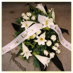 rouwwerk04_witte_lelies_witte_rozen